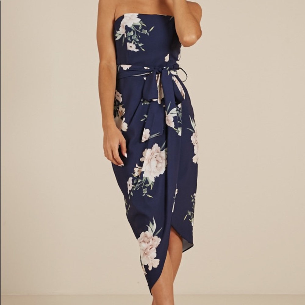 Showpo State Of Mind Dress In Navy Floral